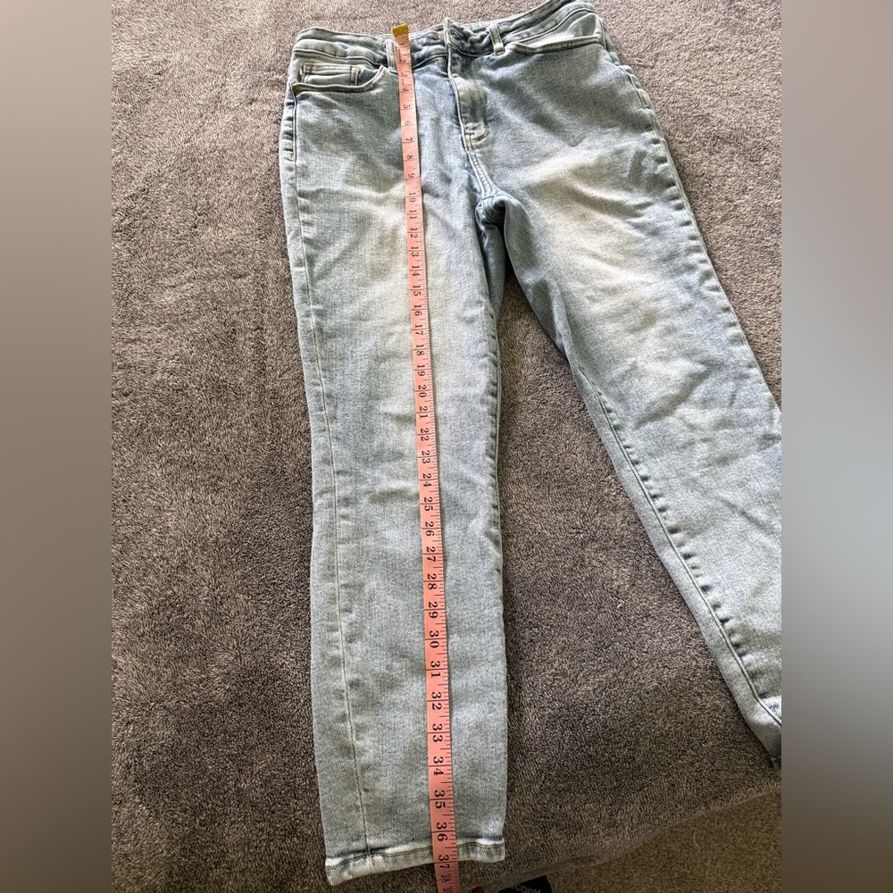 Judy Blue Women's Light Wash Skinny Jeans